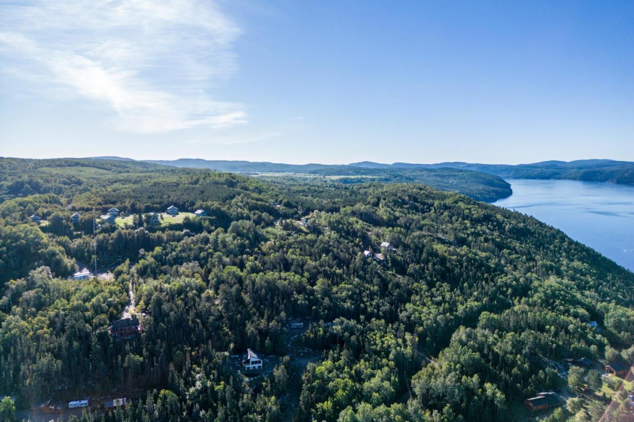Montfjord - Chalets, Vue Spectaculaire Et Spa. Chantafjord #4 Sacre-Coeur ภายนอก รูปภาพ