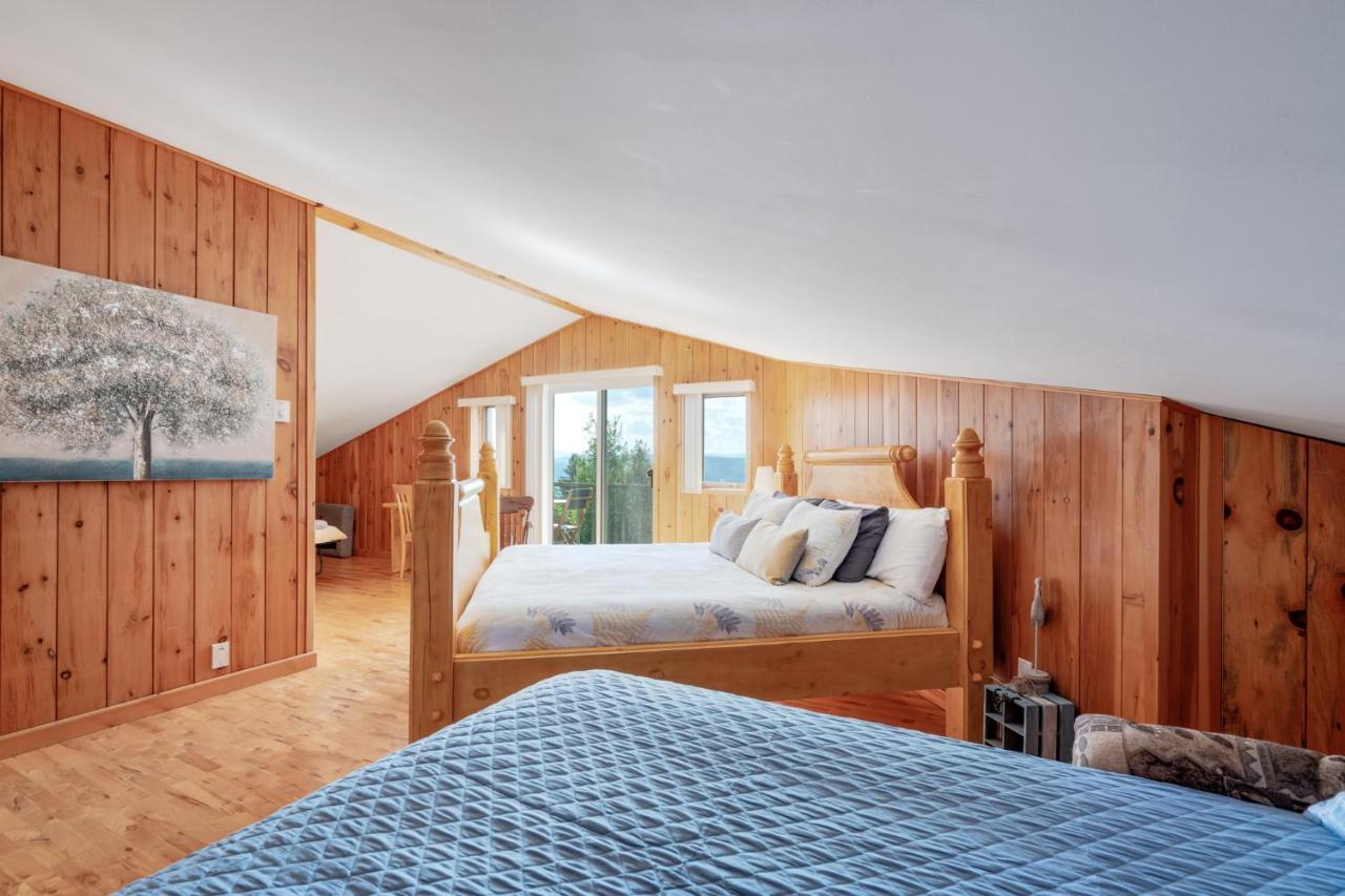 Montfjord - Chalets, Vue Spectaculaire Et Spa. Chantafjord #4 Sacre-Coeur ภายนอก รูปภาพ