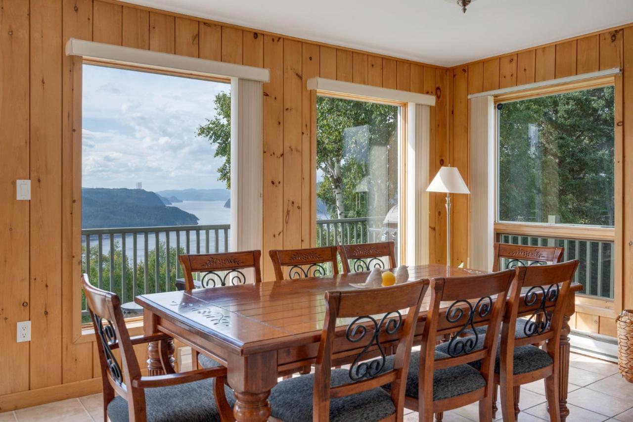 Montfjord - Chalets, Vue Spectaculaire Et Spa. Chantafjord #4 Sacre-Coeur ภายนอก รูปภาพ
